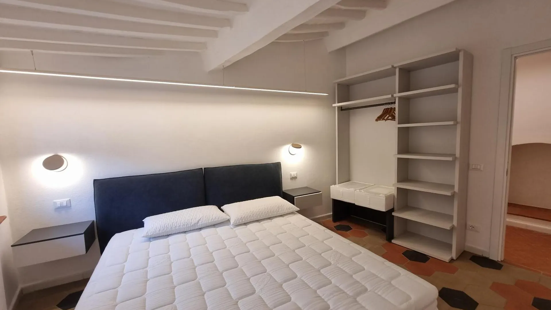 The Luxury Tower Apartment Massa Marittima
